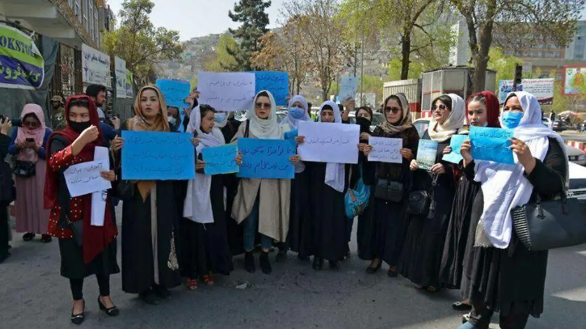 Mujeres kabul-AFP